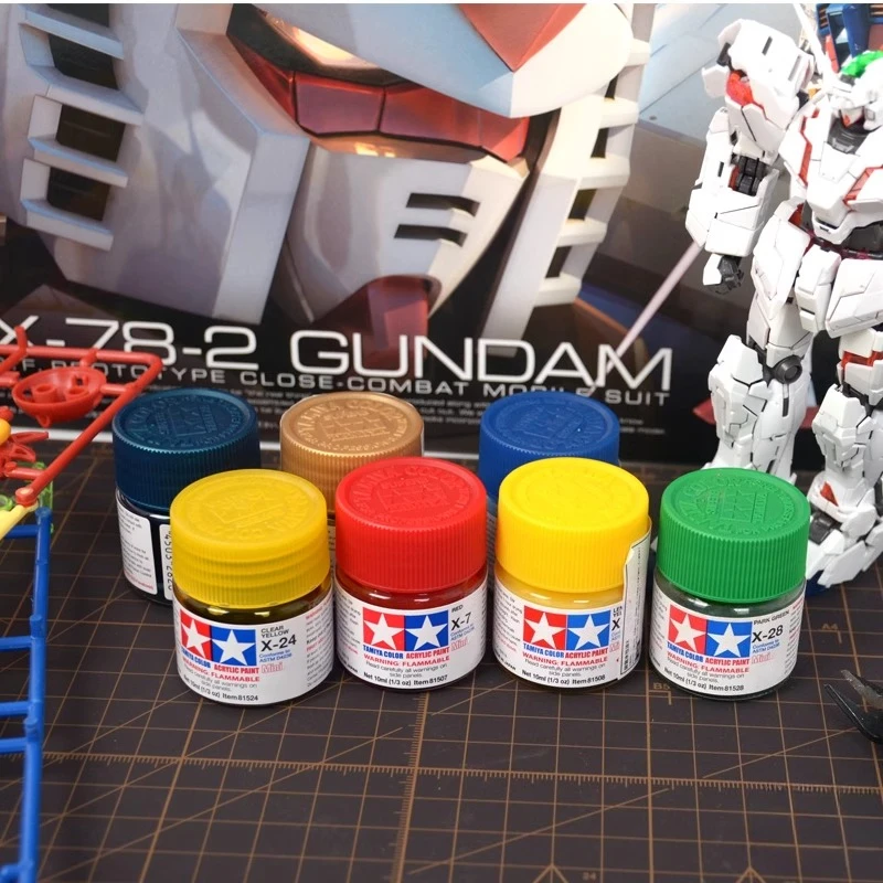 Farba akrylowa na bazie wody,  – Plastic Model Paint recenzja i cena