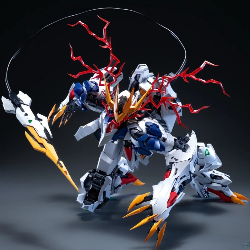 【W MAGAZYNIE】LUNAVOR MG 1/100  – Model Kit Daban recenzja i cena